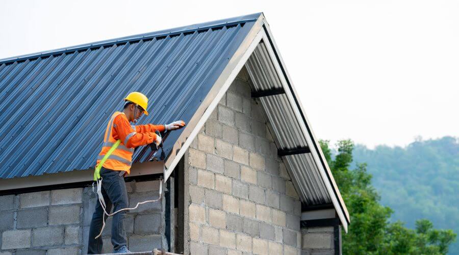 Expert Emergency Roof Repairs services in Springfield, MA